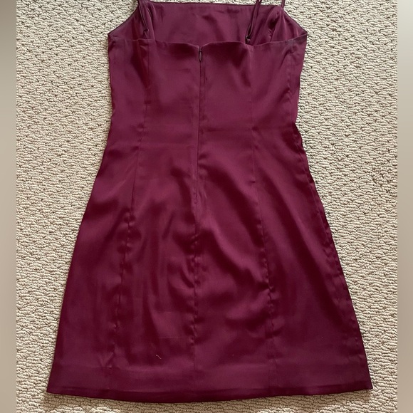 Sunday best shimmer satin dress - Picture 3 of 4